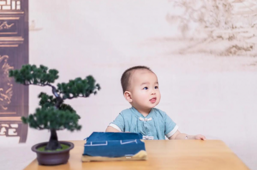 借卵生子机构五个月宝宝可以站吗 借卵生子机构五个月宝宝可以站吗